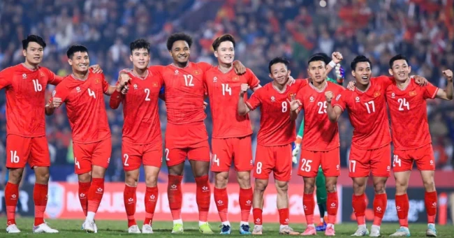 HLV Kim Sang-sik và bài toán vượt "núi cao" tại VCK Asian Cup 2027