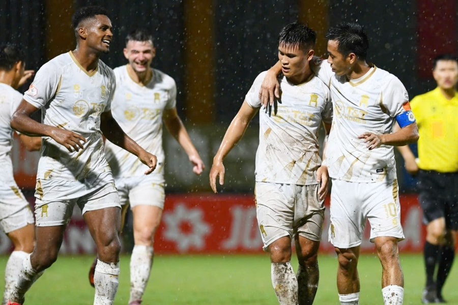 Hà Nội FC quyết đấu Nam Định: Cơ hội vàng áp sát Top 3 V-League 2025/26