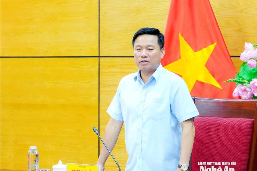 Bàn giải pháp chỉnh trang đô thị, đảm bảo trật tự an toàn giao thông trên địa bàn đô thị Vinh