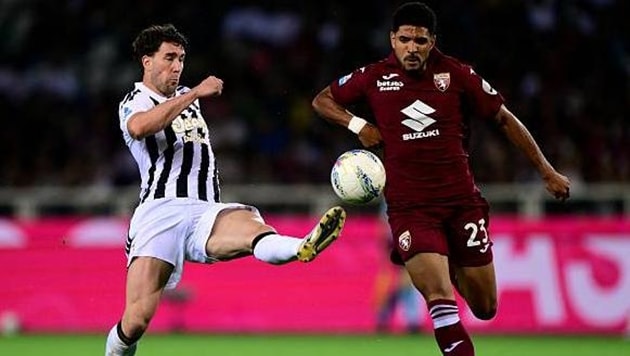 Juventus chính thức lỡ vé Champions League sau trận hòa kịch tính Torino 2-2