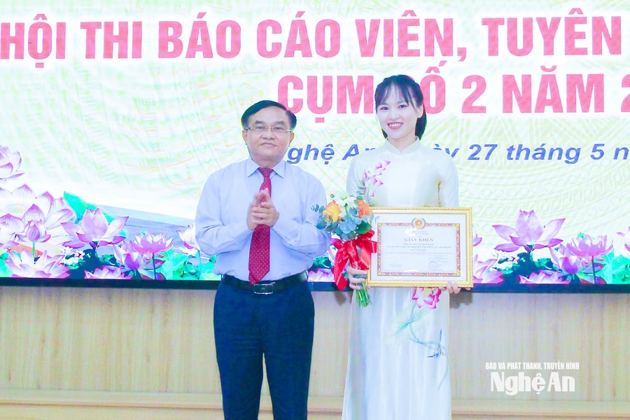 Bế mạc Hội thi Báo cáo viên, tuyên truyền viên giỏi tỉnh năm 2026, cụm số 2