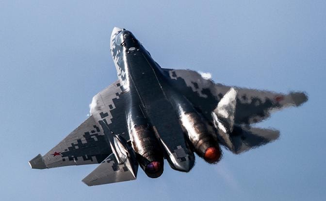 Chiến thuật của Su-57 và sức mạnh từ biến thể Su-57D trong mạng lưới tác chiến Nga
