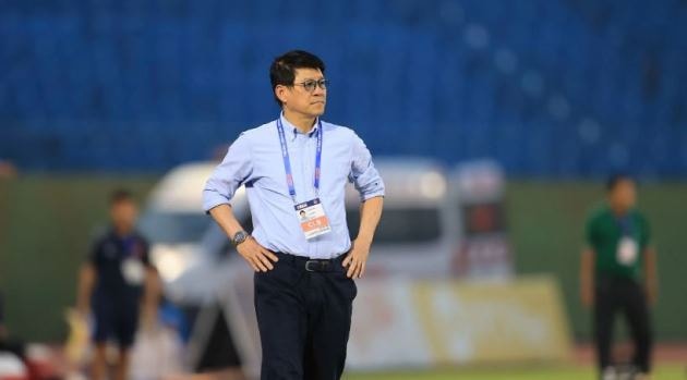 HAGL và canh bạc Vũ Tiến Thành: Tìm phao cứu sinh giữa tâm bão trụ hạng V.League