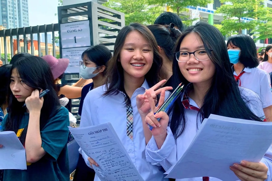 Cập nhật đáp án và đề thi tuyển sinh lớp 10 môn Toán Lào Cai 2026