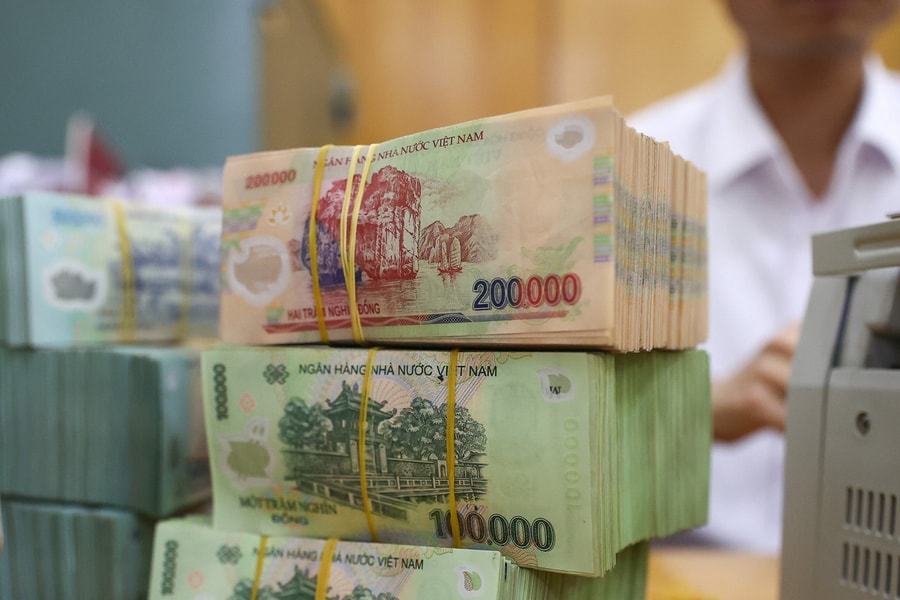 Lãi suất ngân hàng hôm nay 28/5/2026: Sacombank và MBV giảm tới 0,3%