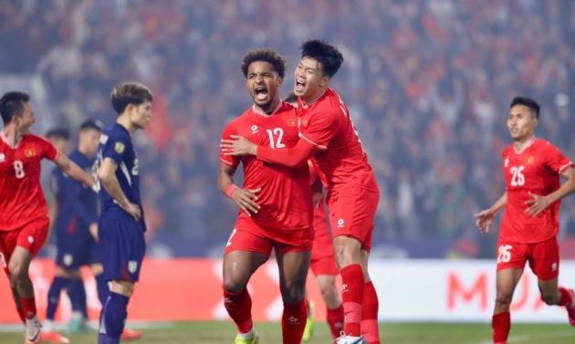 Việt Nam soán ngôi vương bóng đá Đông Nam Á của Thái Lan theo nhận định từ Indonesia