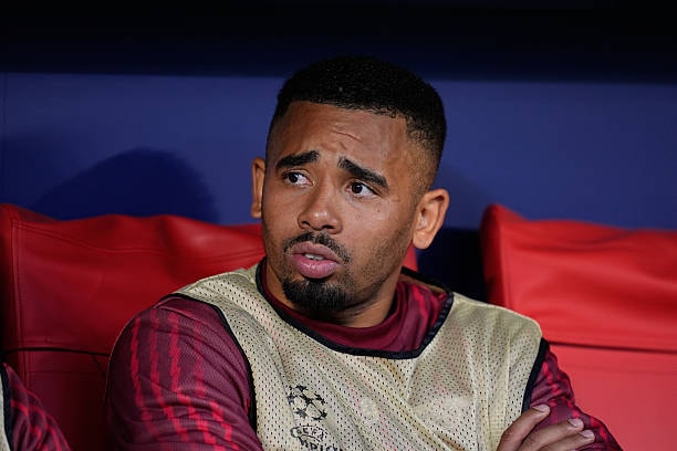 Arsenal rao bán Gabriel Jesus, Man City tìm nhân tố xây dựng triều đại hậu Pep Guardiola