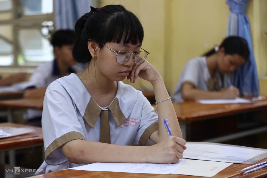 Tổng hợp đáp án của từng mã đề môn tiếng Anh thi vào 10 tại Hà Nội năm 2026 sớm nhất