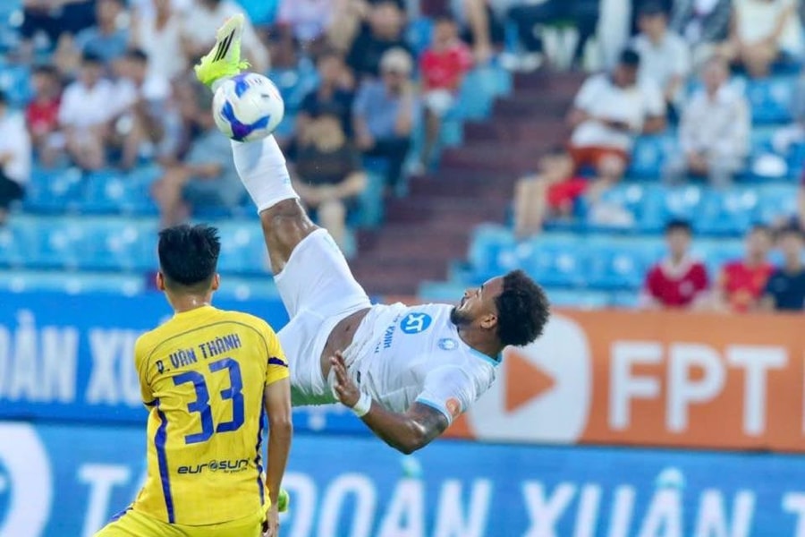 Sông Lam Nghệ An thua đậm Thép Xanh Nam Định