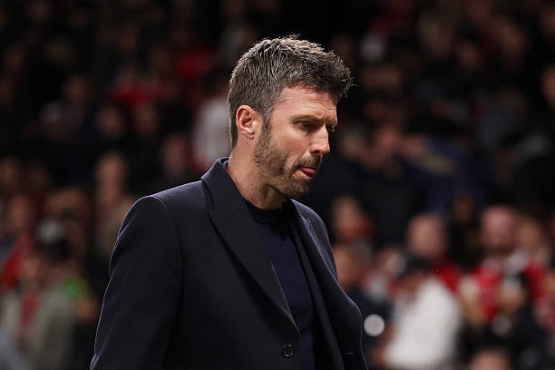 Michael Carrick và bài toán tìm 'đá tảng' vực dậy hàng thủ Manchester United
