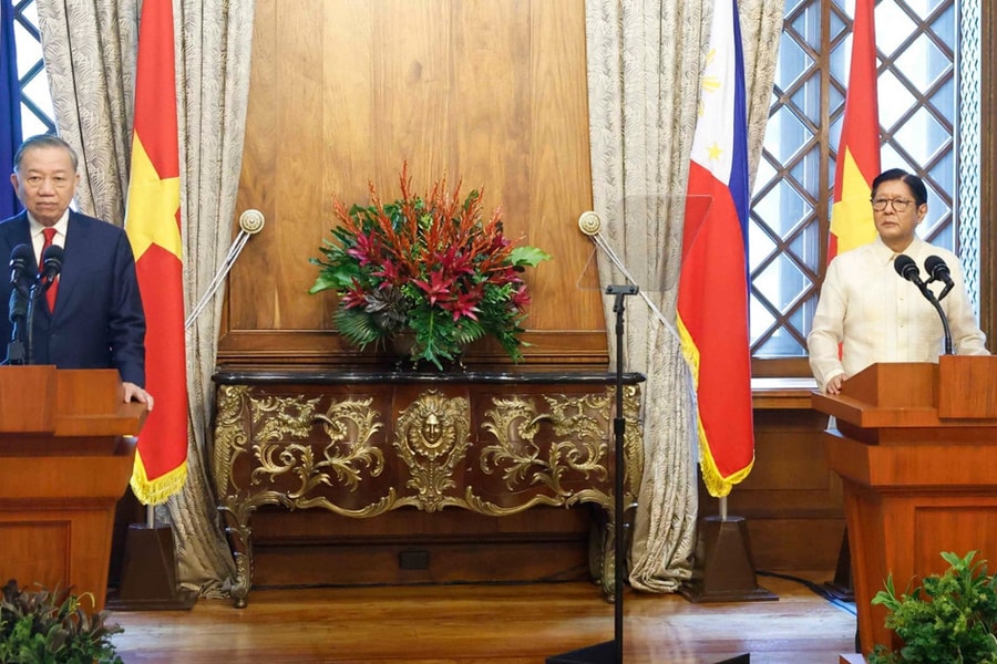 Việt Nam và Philippines nâng cấp quan hệ lên Đối tác Chiến lược tăng cường