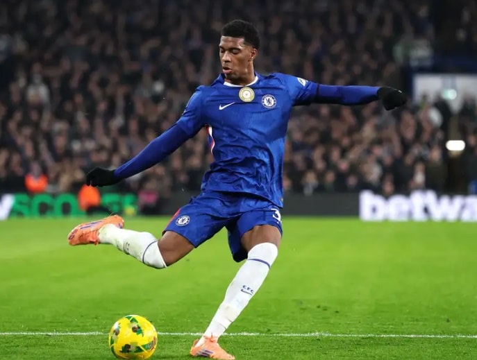 Xabi Alonso xác lập Josh Acheampong là tương lai không thể chạm tới của Chelsea