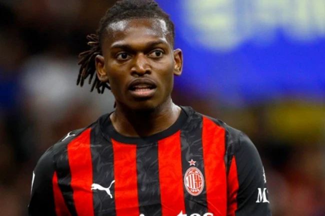 MU và Arsenal đối đầu giành Rafael Leao, Bayern Munich nhắm Gabriel Martinelli