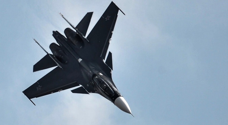 Tiêm kích Su-30SM của Armenia bất ngờ trang bị bom lượn dẫn đường Yasin từ Iran