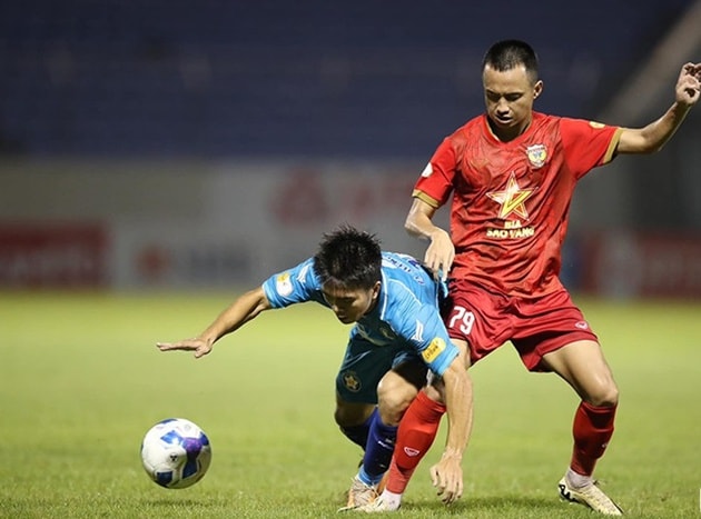 Hà Nội FC chiêu mộ Mai Sỹ Hoàng: Lời giải cho hành lang cánh trái