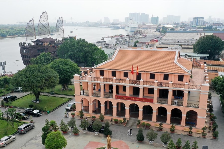 Từ Bến Nhà Rồng đến khát vọng Việt Nam hùng cường