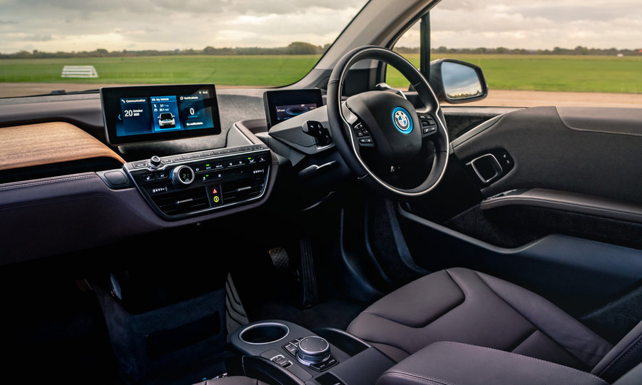 BMW i3 giá từ 665 triệu đồng sắp ngừng sản xuất, dọn đường cho thế hệ New Class