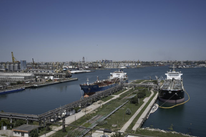Máy bay không người lái tự phát nổ tại cảng Constanta của Romania trên biển Đen