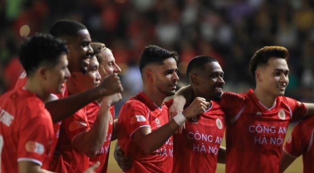 Công an Hà Nội thống trị giải thưởng tháng 5 trước vòng hạ màn V.League 2025/26