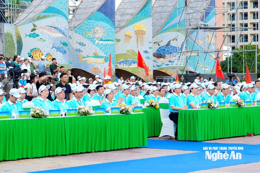 Trực tiếp: Lễ phát động Quốc gia phong trào toàn dân chung tay bảo vệ môi trường, vì một Việt Nam xanh - sạch - đẹp