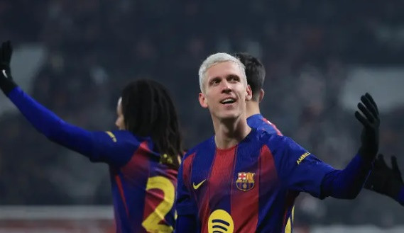 Dani Olmo từ chối Arsenal và PSG để gia hạn với Barcelona đến năm 2027