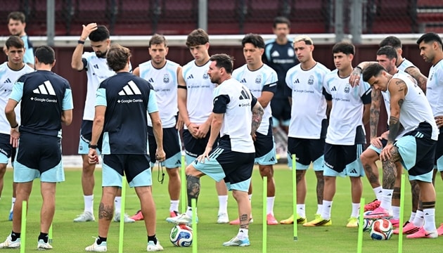 Tuyển Argentina tại World Cup 2026: Chiến lược bảo vệ ngai vàng và kỷ nguyên thoát bóng Messi