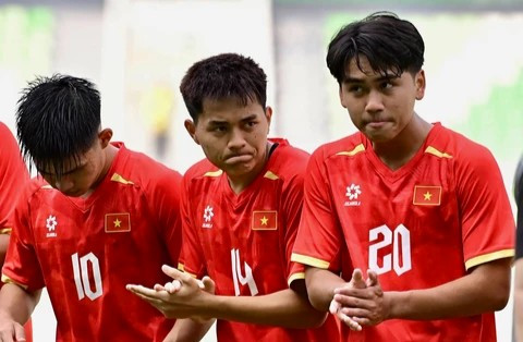 Cú sốc từ U19 Campuchia trực tiếp loại U19 Việt Nam khỏi giải Đông Nam Á