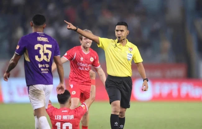 VPF mời trọng tài FIFA từ Malaysia và Thái Lan điều hành bán kết Cúp Quốc gia