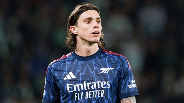 Tin chuyển nhượng 10/6: Real Madrid nhắm Calafiori, derby Manchester vì Elliot Anderson