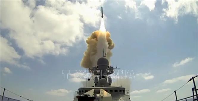 Phân tích kỹ thuật tên lửa Kalibr của Nga: Ukraine phát hiện 90% linh kiện điện tử ngoại nhập