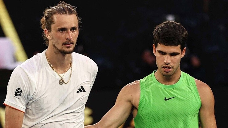 Alexander Zverev đe dọa vị thế số 2 thế giới của Carlos Alcaraz sau Roland Garros
