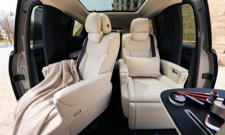 Li Auto MEGA Home chính thức lộ diện: MPV điện gia đình sở hữu 4 cảm biến lidar