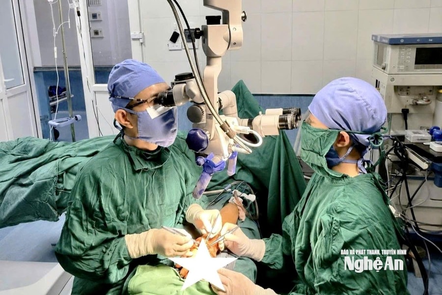 Bước tiến trong phẫu thuật vi phẫu: Chuyển vạt SCIP tự do được triển khai tại Nghệ An