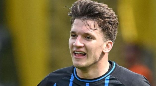 Arsenal đàm phán mua Christos Tzolis và diễn biến tương lai Rodri tại Man City