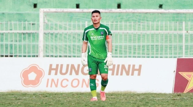 Huỳnh Tuấn Linh cản phá 3 quả luân lưu đưa Bắc Ninh FC lên chơi V.League 2026/27