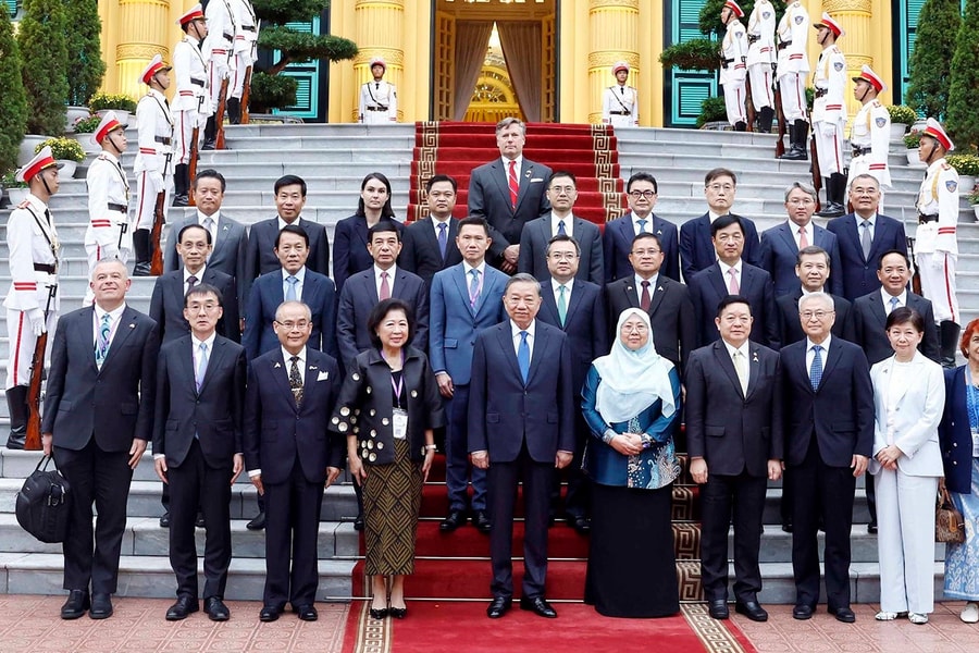 Phát huy sức mạnh đối ngoại phục vụ phát triển và bảo vệ Tổ quốc từ sớm, từ xa