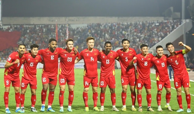 HLV Kim Sang-sik triệu tập 28 cầu thủ dự AFF Cup 2026: Làn gió mới từ nhóm nhập tịch