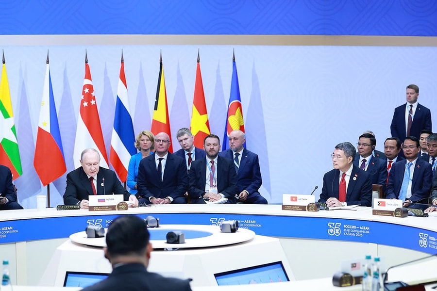 Thủ tướng Lê Minh Hưng dự phiên toàn thể Hội nghị Cấp cao Kỷ niệm 35 năm quan hệ ASEAN - Nga
