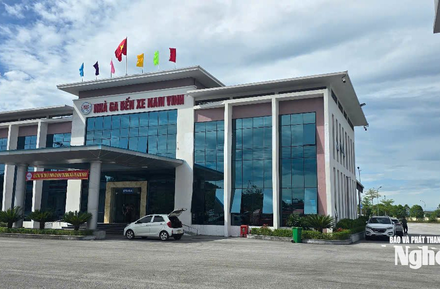 Khai trương Bến xe Nam Vinh tại xã Lam Thành