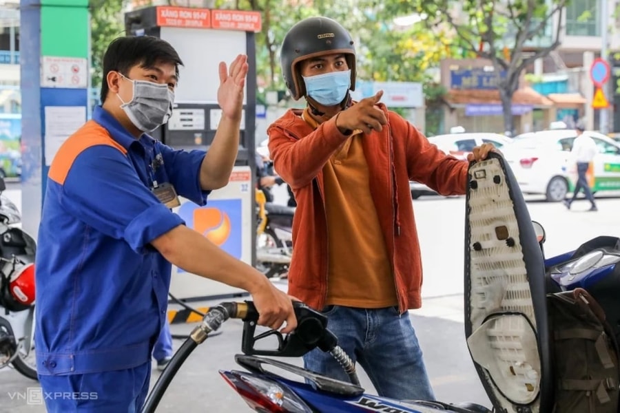 Giá xăng dầu hôm nay 20/6: Bảng giá xăng dầu tại Petrolimex, PVOIL, Mipec, Thalexim
