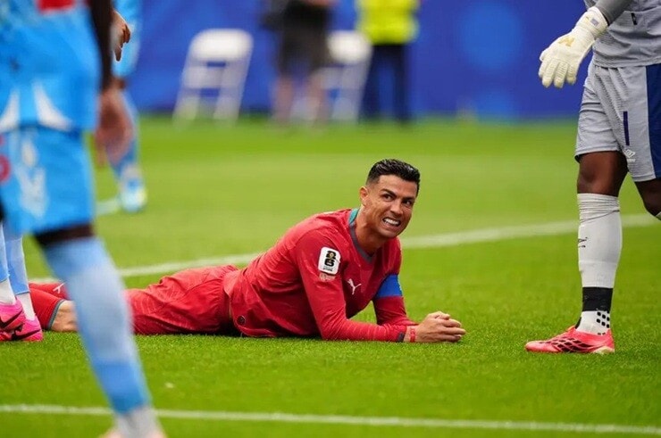 Bồ Đào Nha chia điểm ngày ra quân World Cup 2026: Khi Cristiano Ronaldo trở thành bài toán khó