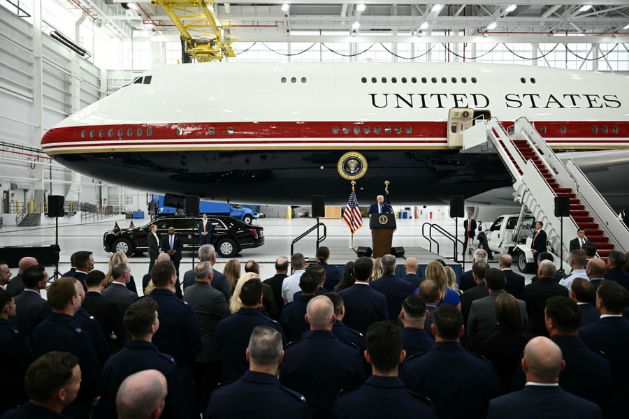 Tổng thống Trump ra mắt chuyên cơ Không lực Một mới do Qatar tặng