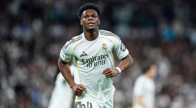 Manchester United đàm phán chiêu mộ Aurelien Tchouameni từ Real Madrid