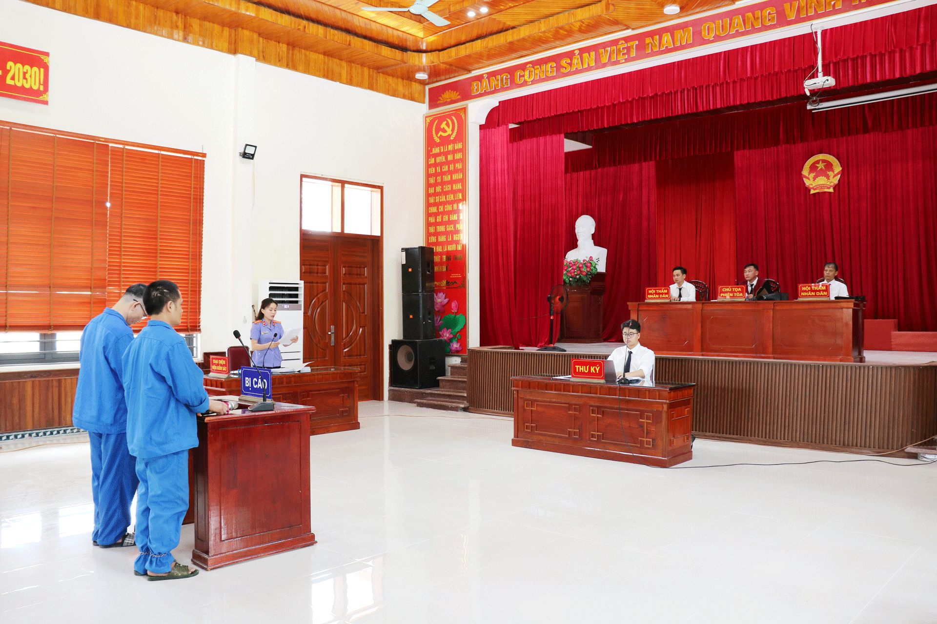 Tòa án nhân dân khu vực 1 xét xử lưu động 3 vụ án về ma túy