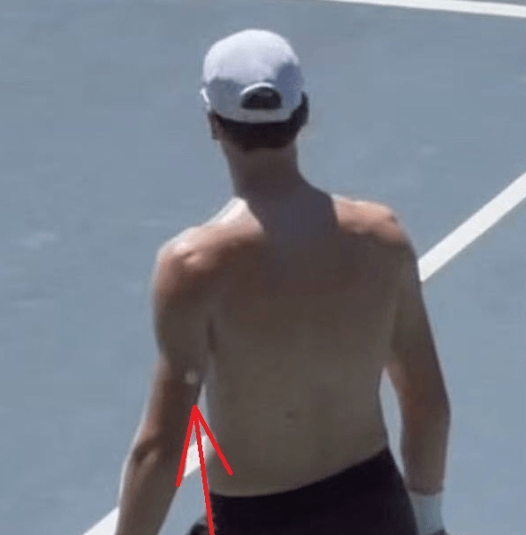 Jannik Sinner dùng vũ khí công nghệ giải mã cơn khủng hoảng thể lực trước Wimbledon 2026