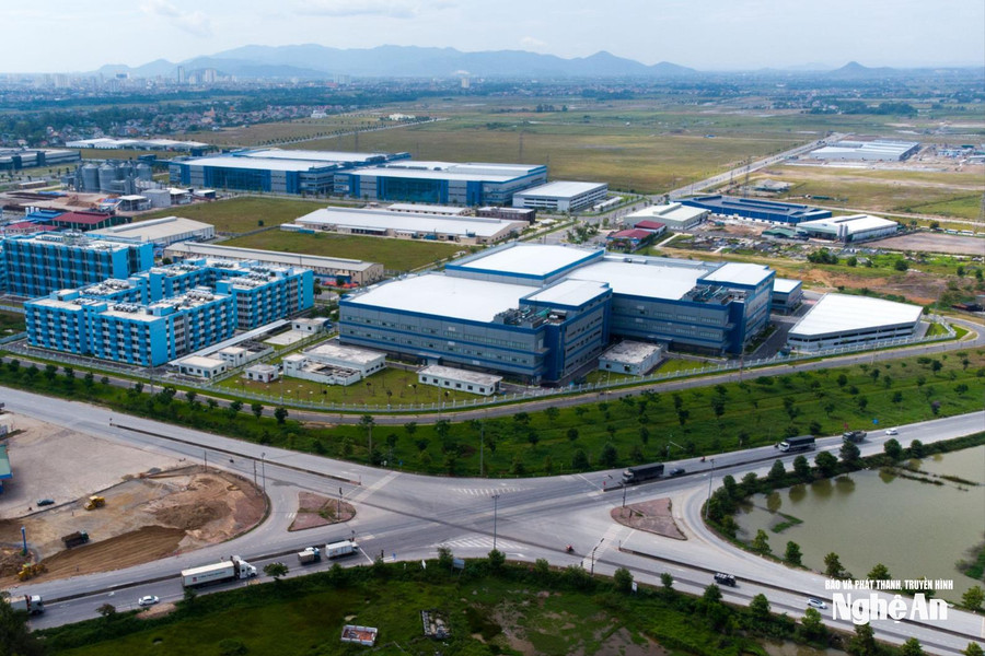 Nhiều doanh nghiệp FDI nộp ngân sách lớn, tạo sức bật cho thu ngân sách Nghệ An