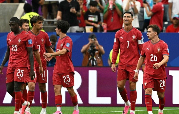 Bồ Đào Nha 5-0 Uzbekistan: Ronaldo rực sáng tại Houston, Seleccao khẳng định vị thế