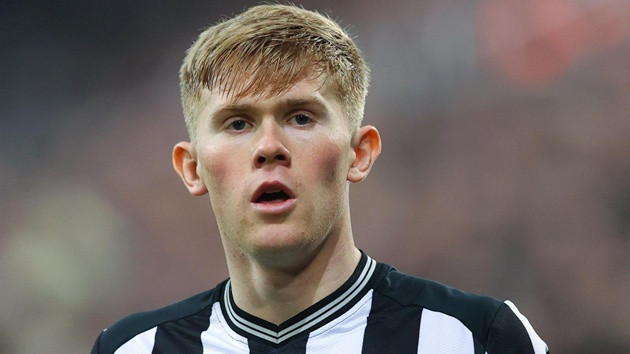 MU nhắm Lewis Hall: Lời giải cho bài toán Luke Shaw và tham vọng tái thiết hành lang trái