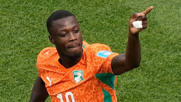 Bờ Biển Ngà hạ Curacao 2-0: Nicolas Pepe rực sáng đưa Những chú voi vào lịch sử
