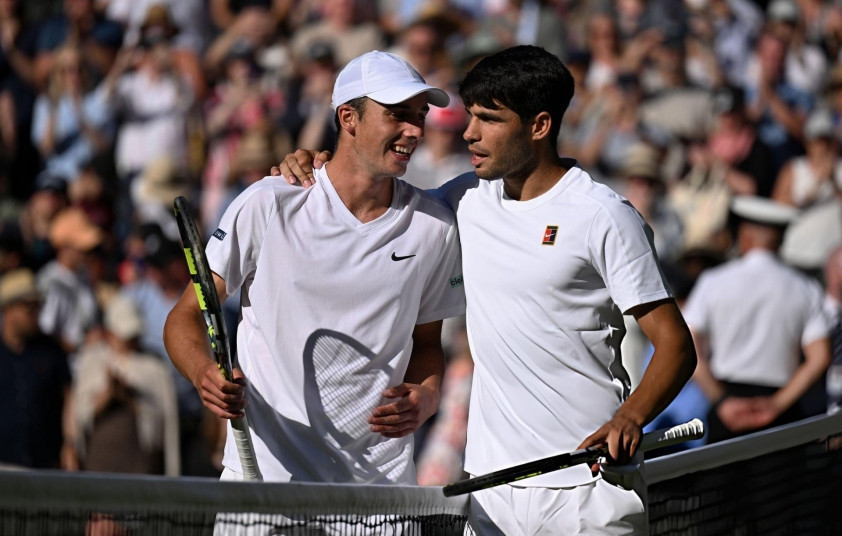 Oliver Tarvet: Từ kẻ vô danh đến bước ngoặt cuộc đời sau màn đối đầu Carlos Alcaraz tại Wimbledon